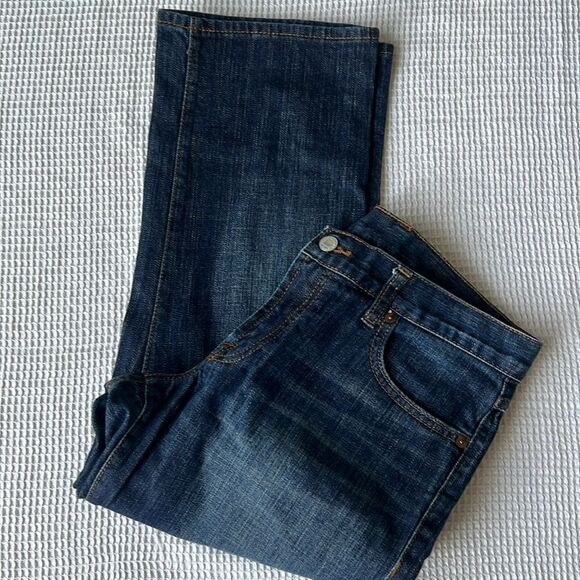 Lucky Brand Women’s Classic Fit Straight Leg Crop Jeans Sz 28 - Picture 3 of 12